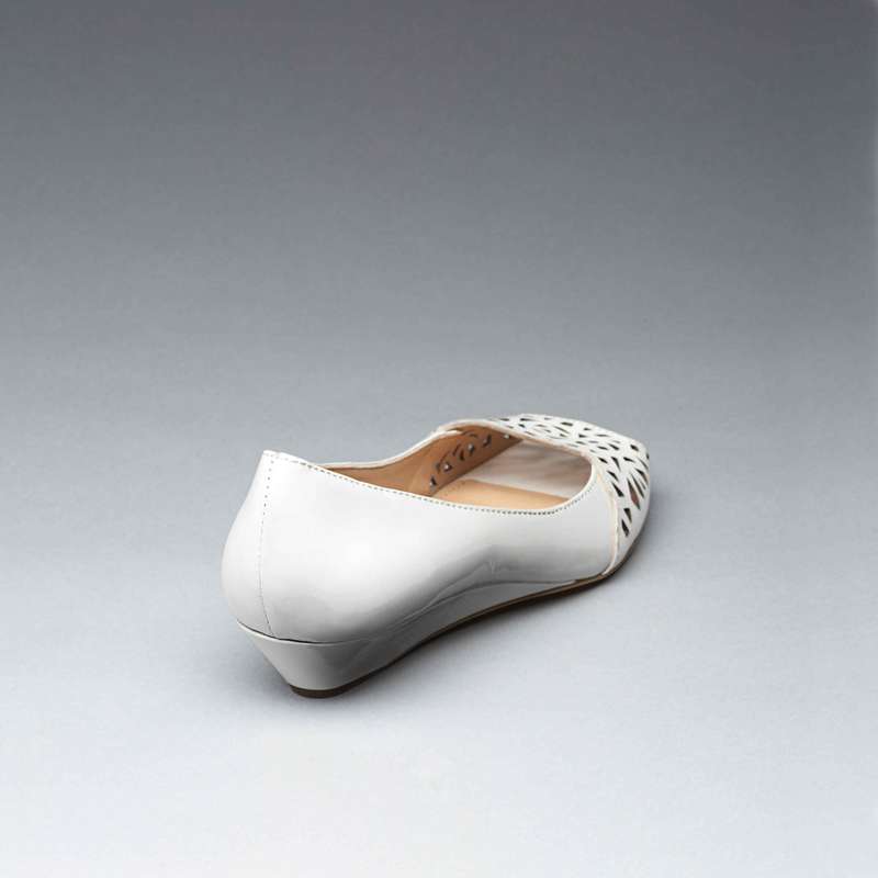 Evaluna, Ivory, large